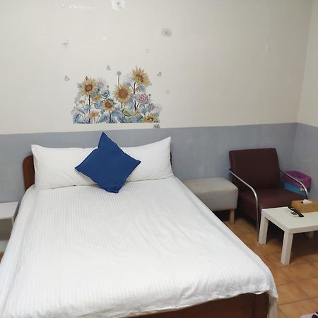 Papa Bear'S Guesthouse Taichung Zimmer foto