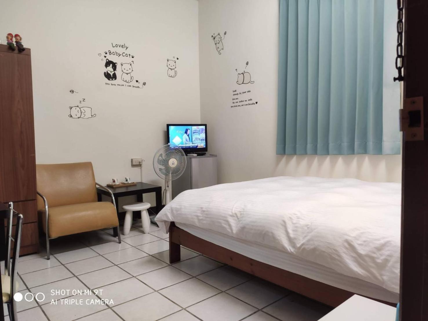 Papa Bear'S Guesthouse Taichung Zimmer foto