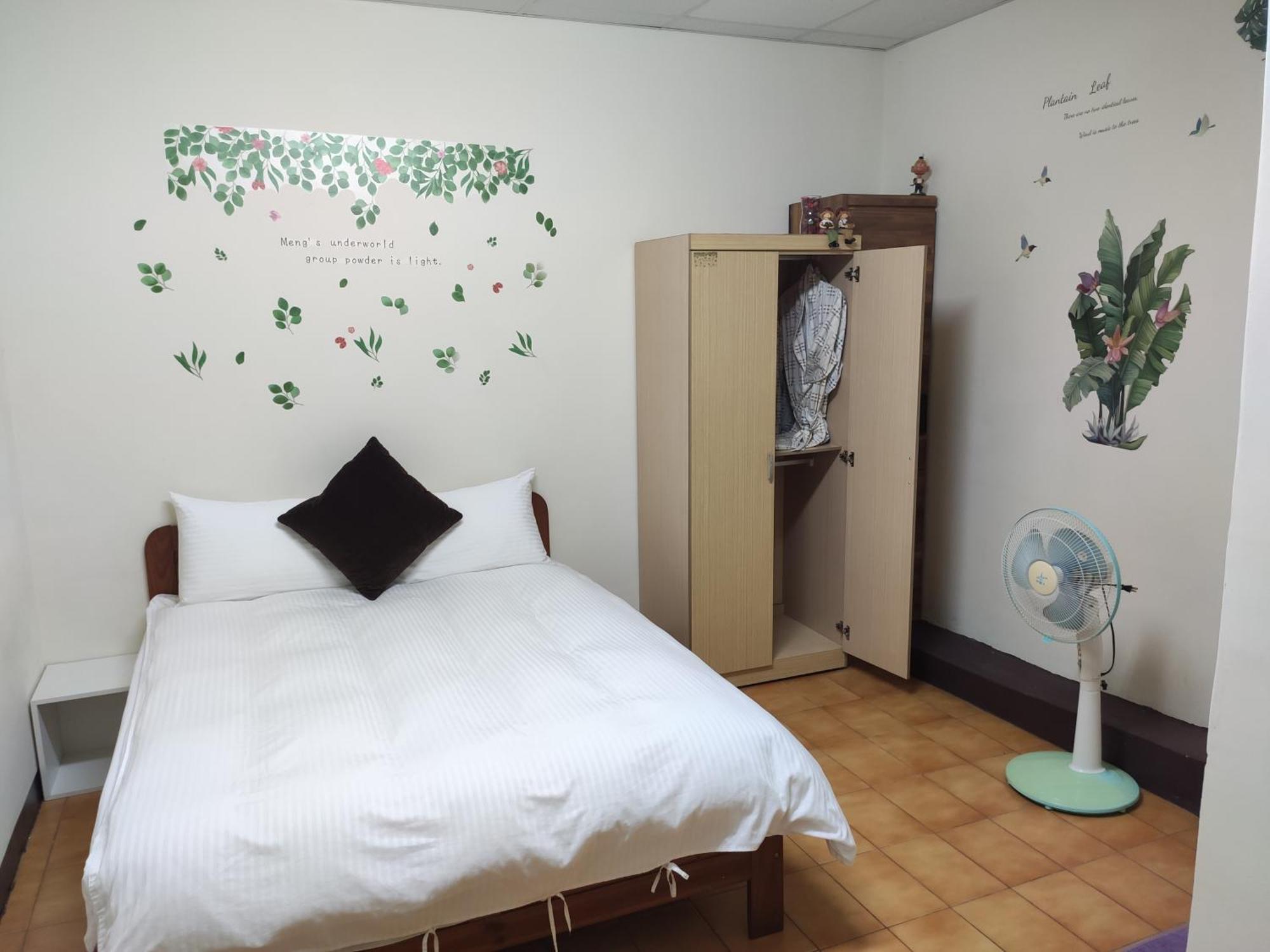 Papa Bear'S Guesthouse Taichung Zimmer foto